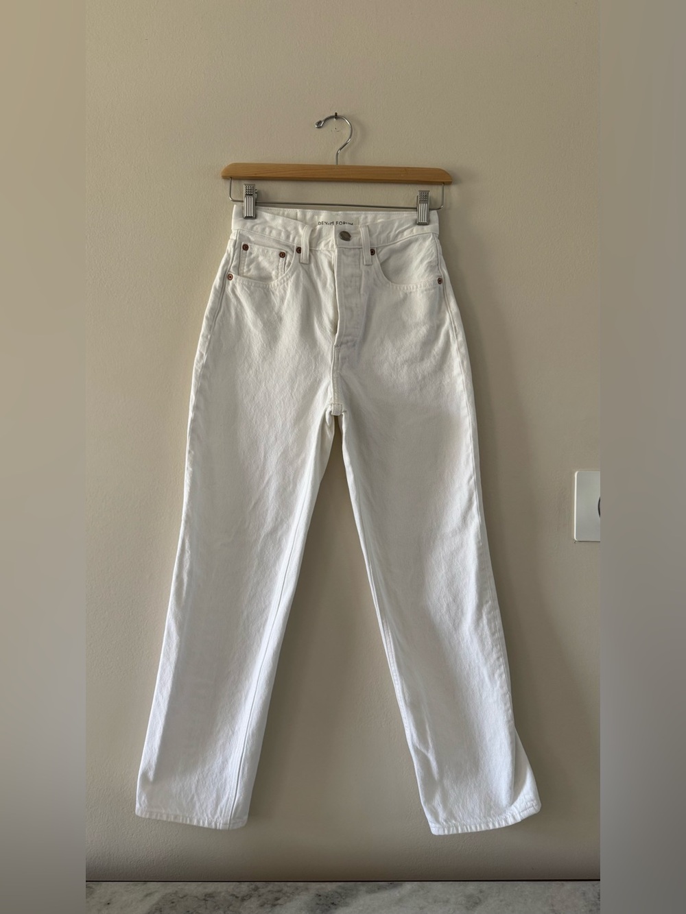 Aritzia Denim Forum The Joni high rise loose jeans